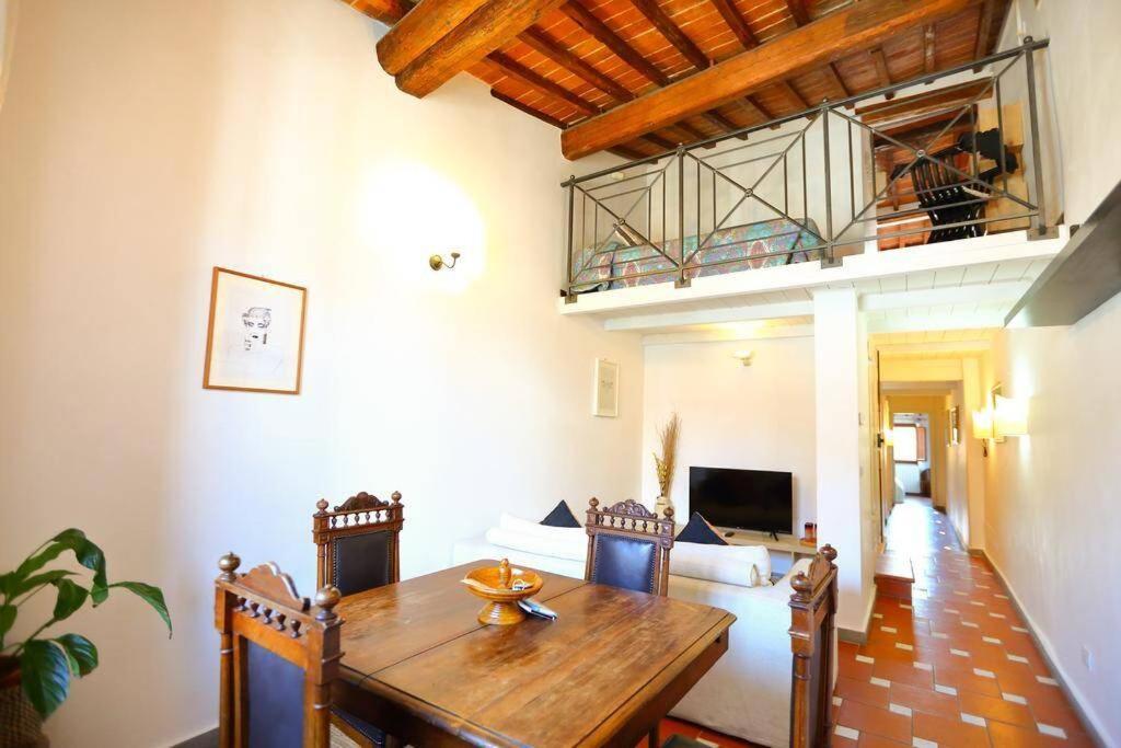 Santa Maria Novella Station Florentine Apartment Firenze Kültér fotó